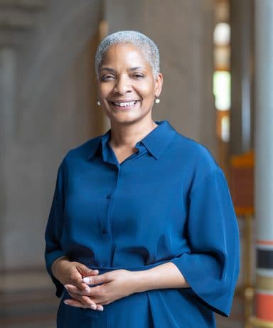 Stephanie Thomas